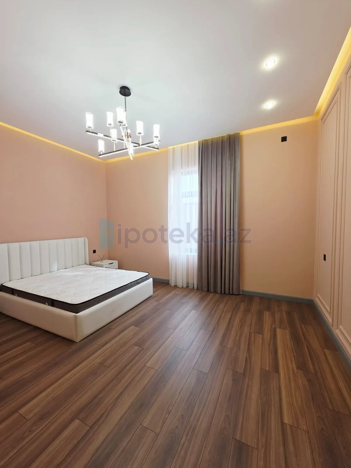 Satılır 4 otaqlı həyət evi 160 m²