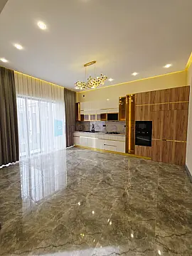Satılır 4 otaqlı həyət evi 160 m²
