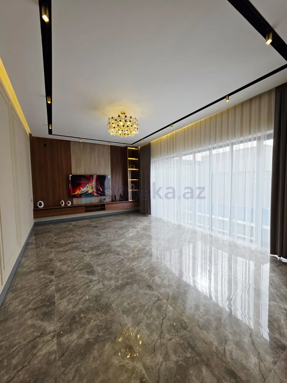 Satılır 4 otaqlı həyət evi 160 m²