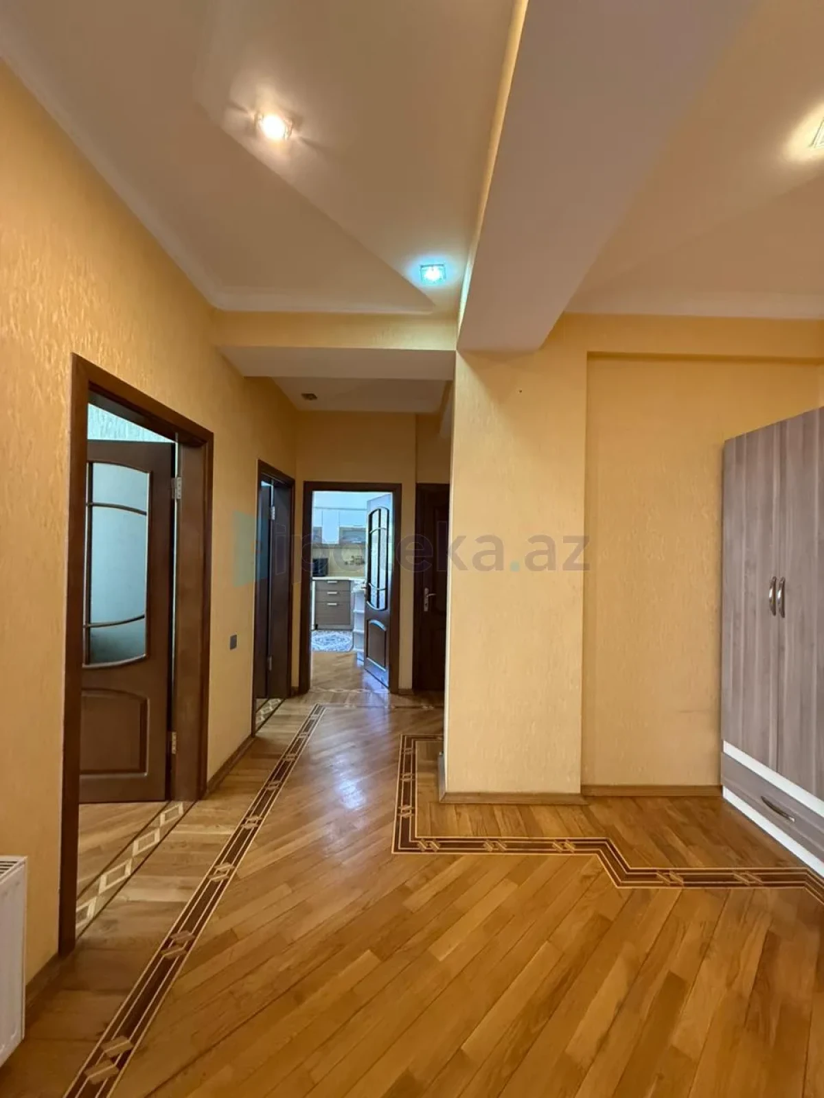 Satılır 3 otaqlı yeni tikili 115 m²