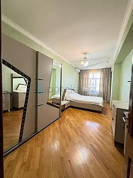 Satılır 3 otaqlı yeni tikili 115 m²