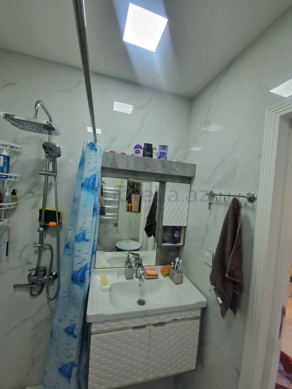 Satılır 2 otaqlı yeni tikili 61 m²