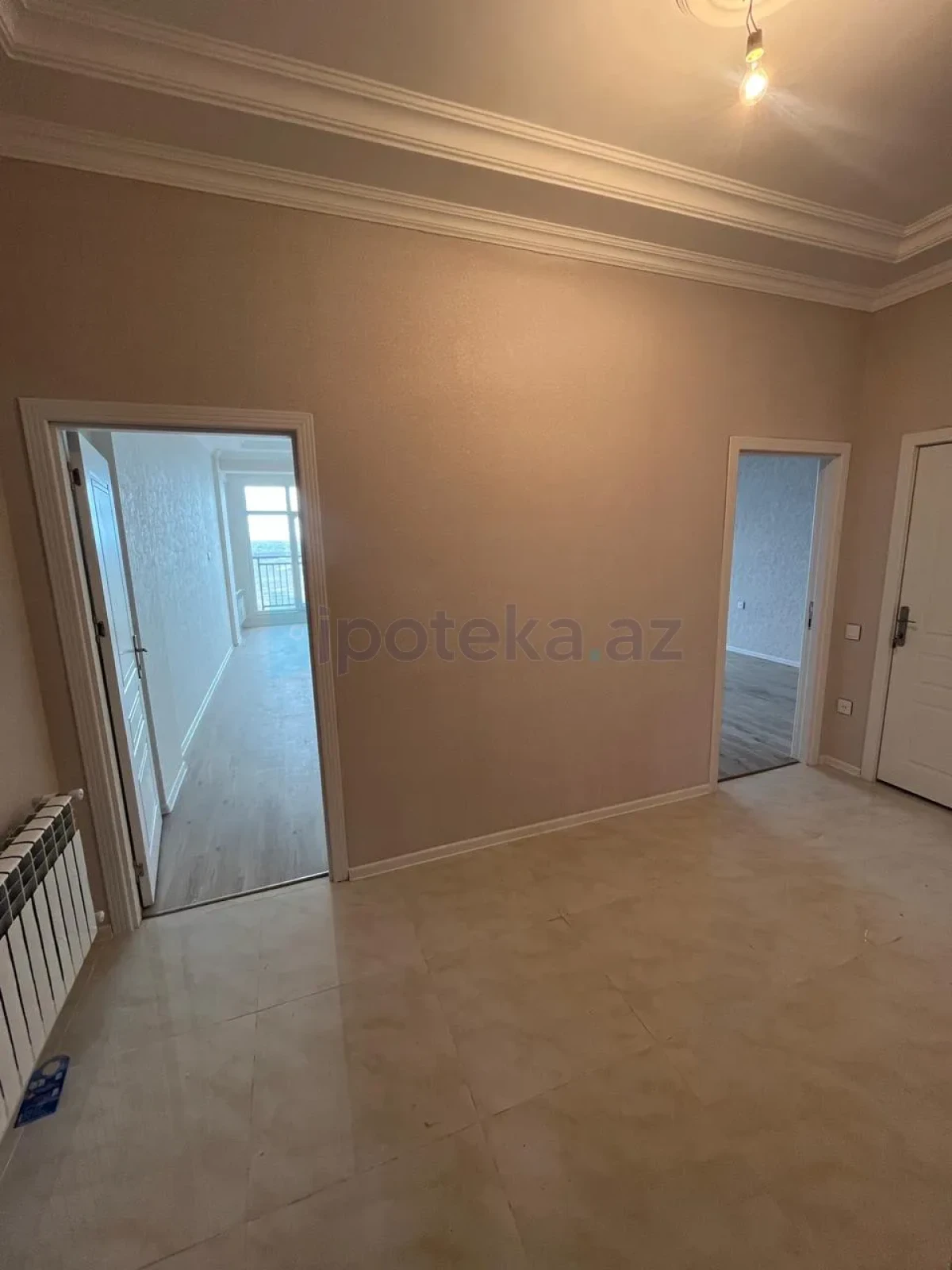 Satılır 2 otaqlı yeni tikili 74 m²