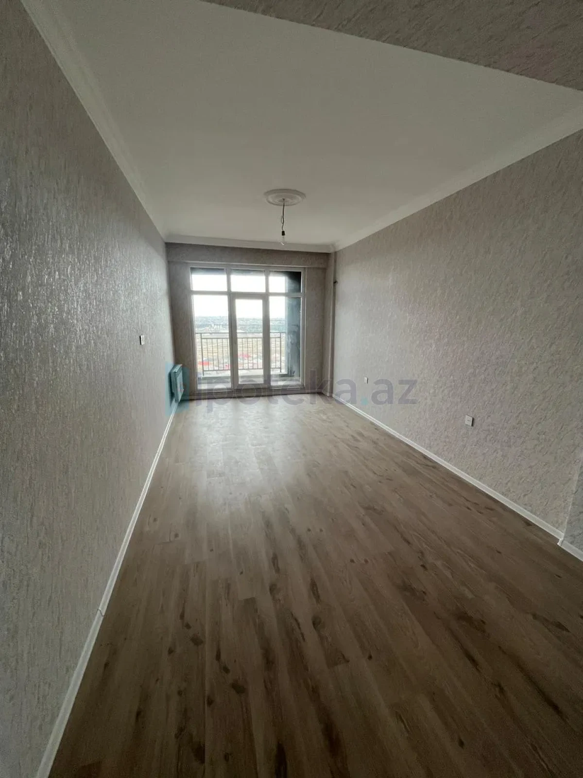 Satılır 2 otaqlı yeni tikili 74 m²