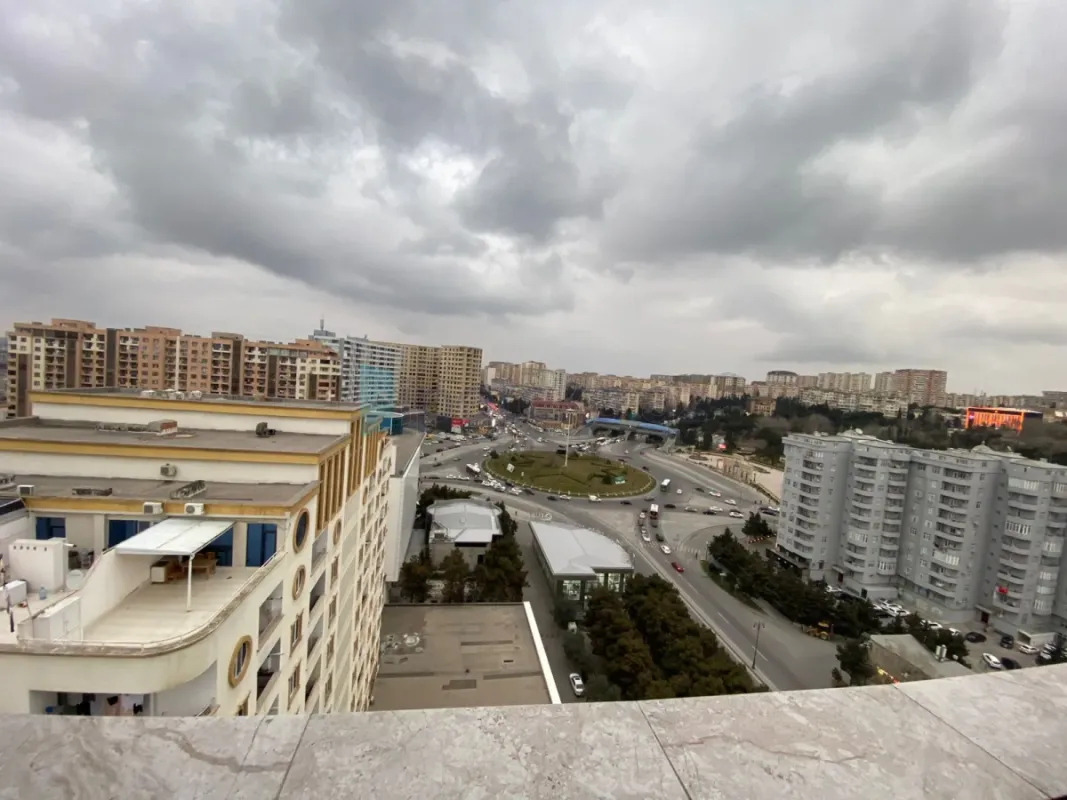 Satılır 2 otaqlı yeni tikili 64 m²