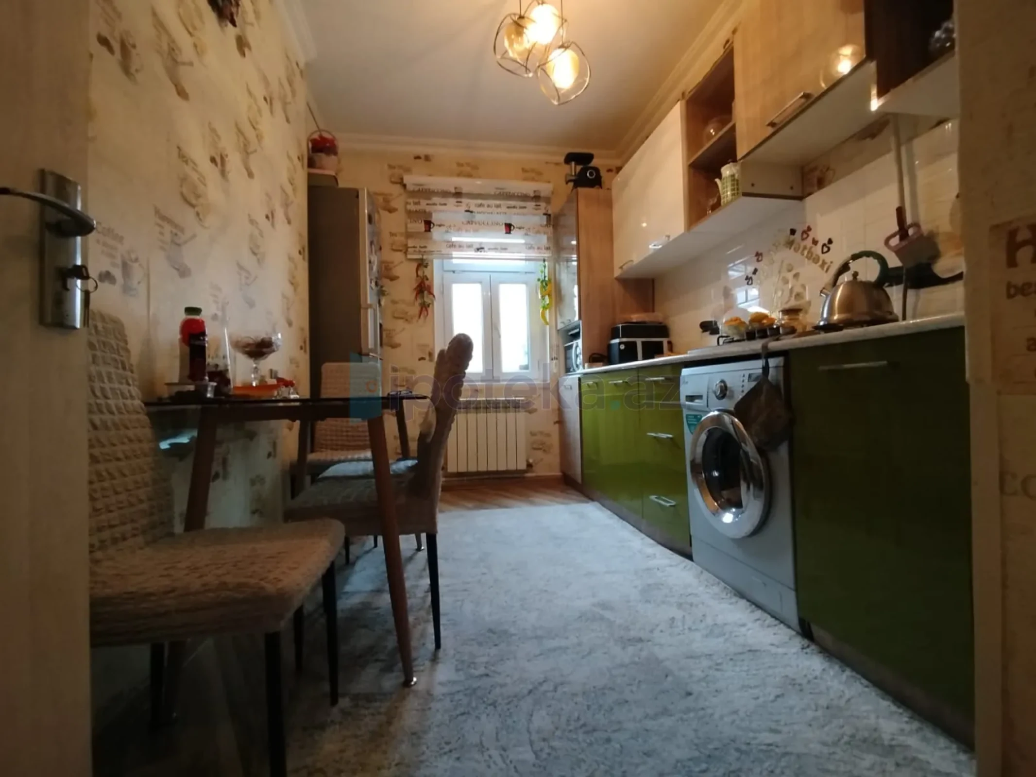 Satılır 3 otaqlı köhnə tikili 74 m²