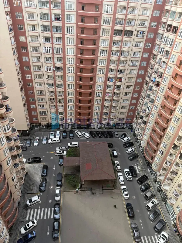 Satılır 3 otaqlı yeni tikili 138 m²