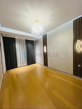 Satılır 3 otaqlı yeni tikili 76 m²