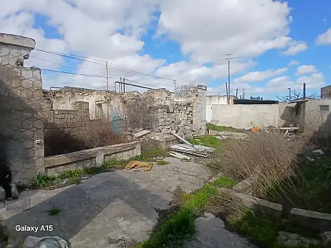 Satılır torpaq sahəsi 2.5 m²