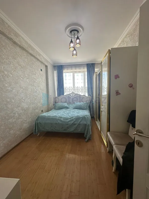 Satılır 3 otaqlı yeni tikili 88 m²
