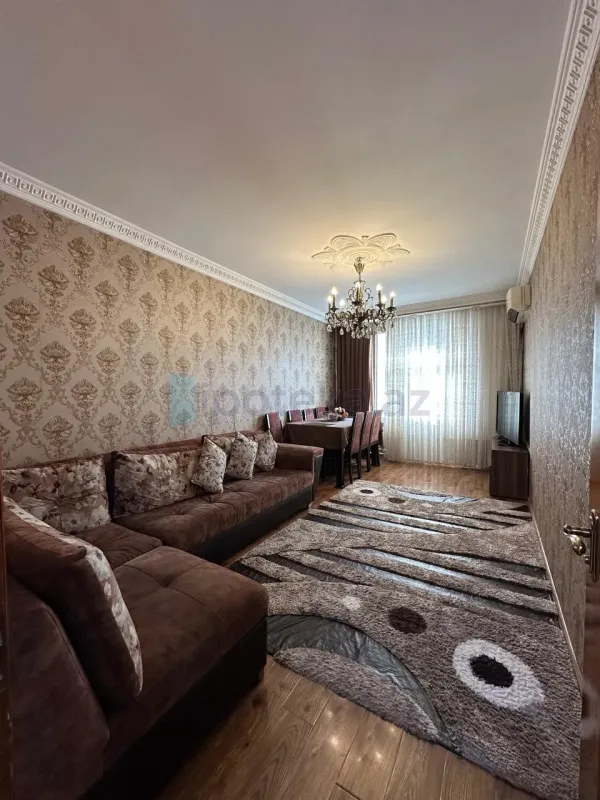 Satılır 2 otaqlı köhnə tikili 60 m²