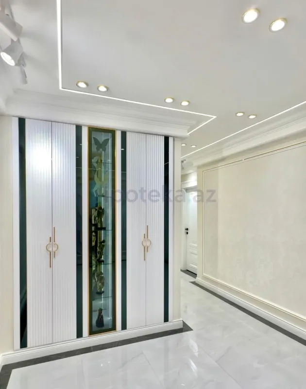 Satılır 3 otaqlı yeni tikili 100 m²