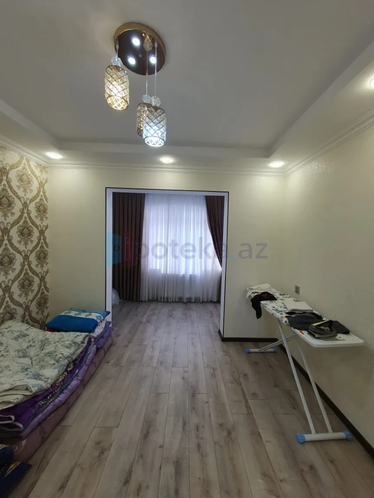Satılır 5 otaqlı köhnə tikili 120 m²