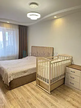 Satılır 3 otaqlı yeni tikili 67 m²