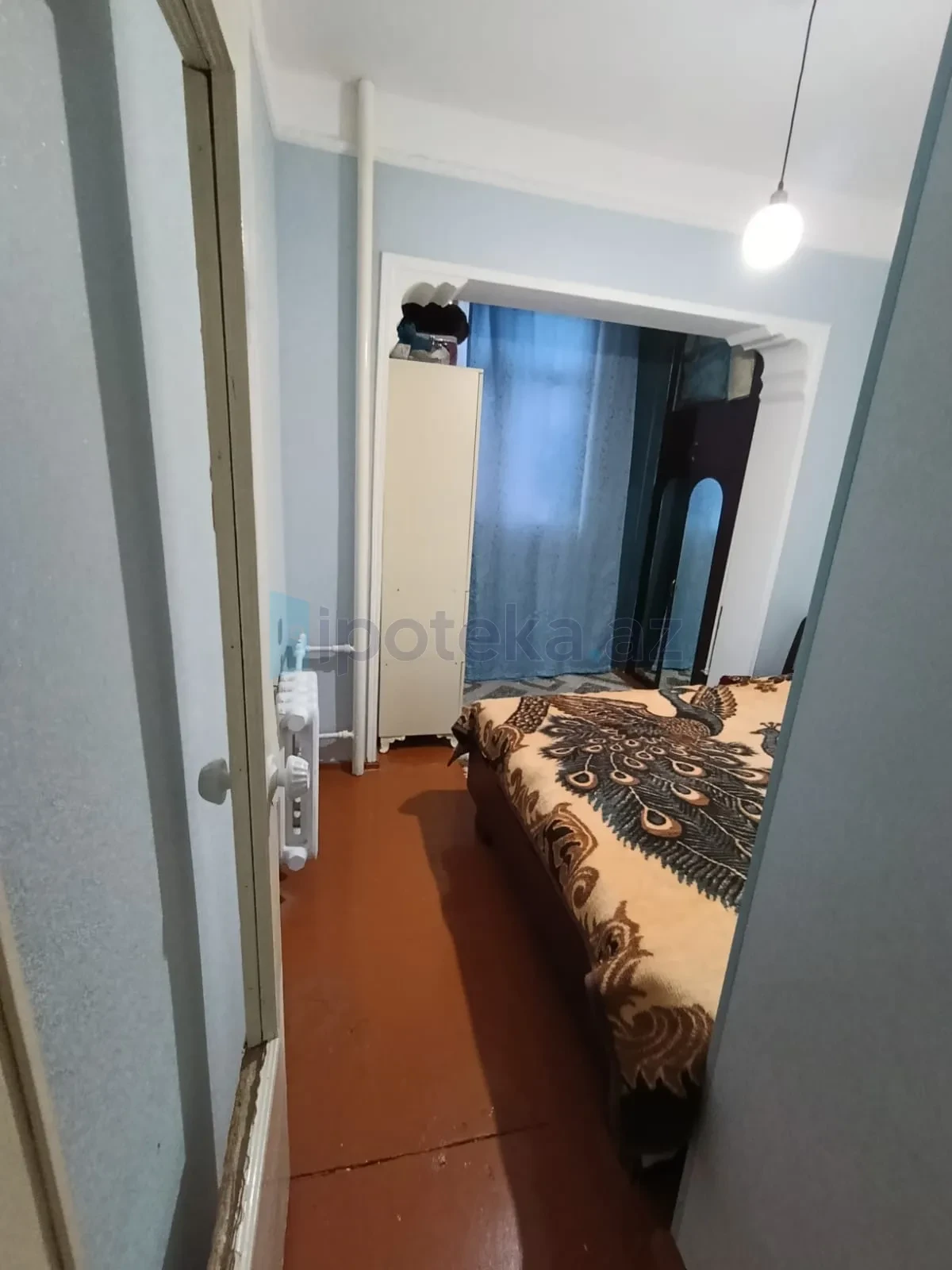 Satılır 1 otaqlı köhnə tikili 45 m²