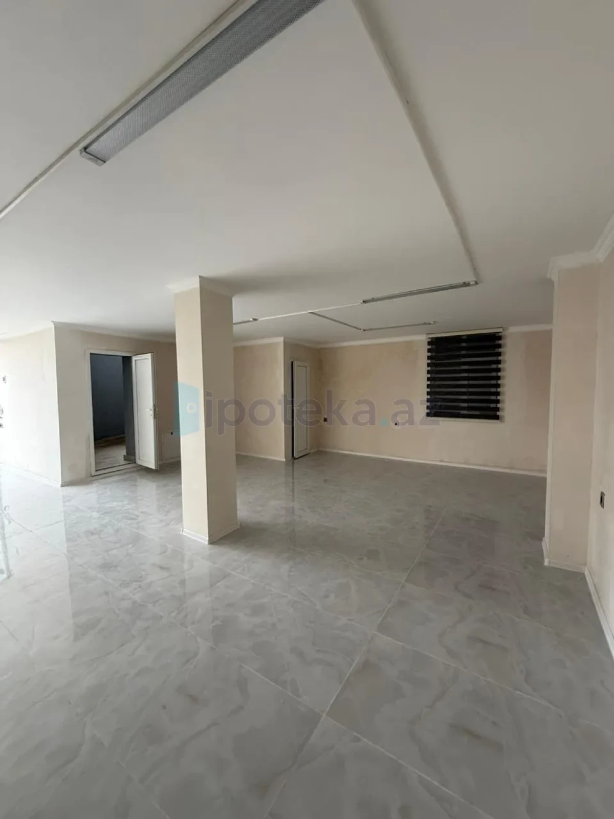 Satılır 3 otaqlı həyət evi 160 m²