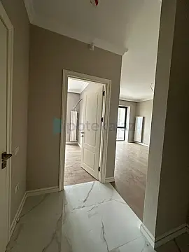 Satılır 2 otaqlı yeni tikili 60 m²