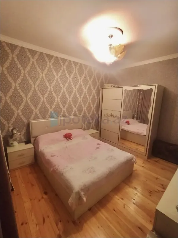 Satılır 4 otaqlı həyət evi 130 m²