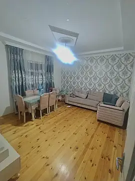 Satılır 4 otaqlı həyət evi 130 m²