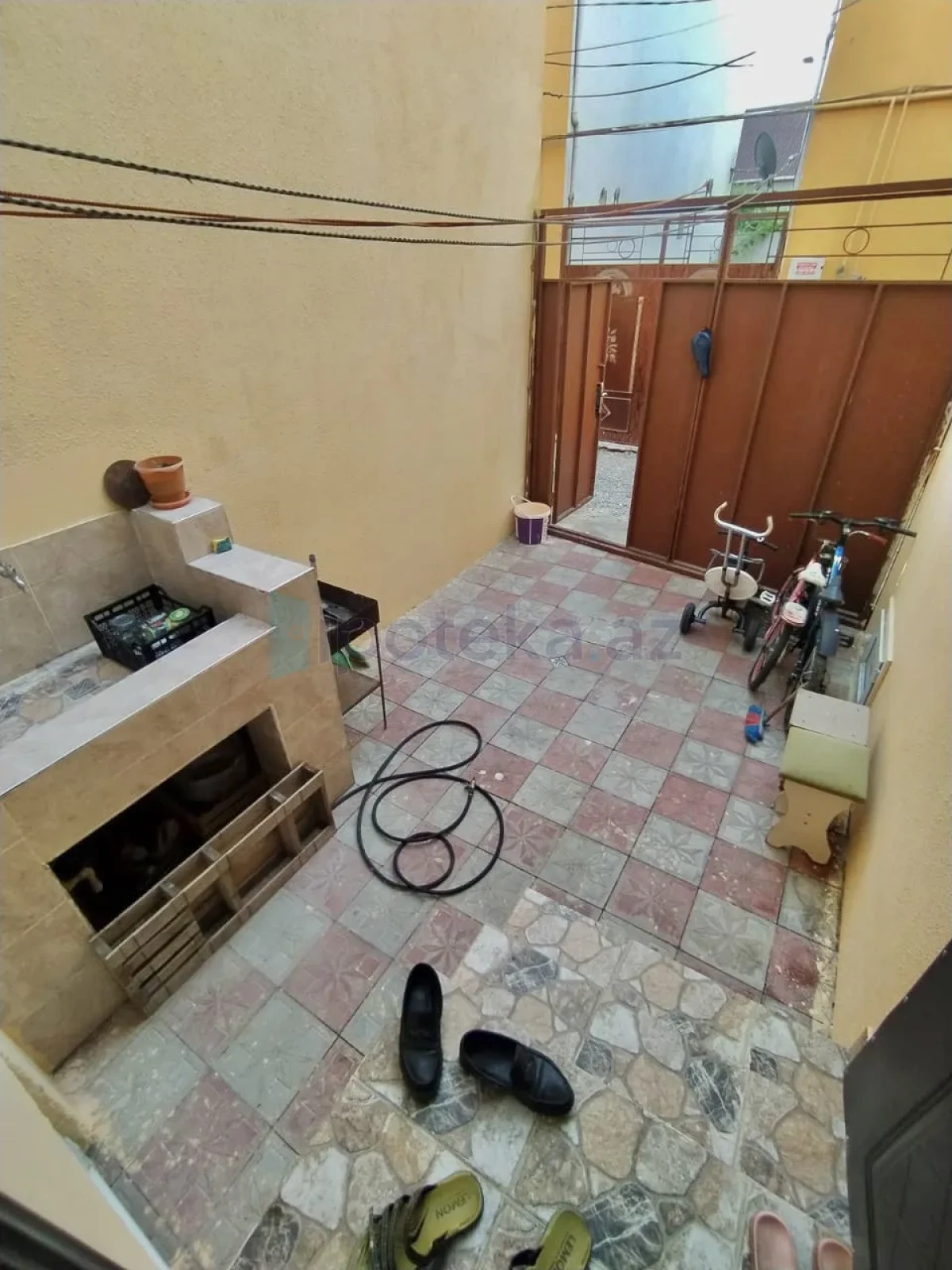 Satılır 4 otaqlı həyət evi 130 m²