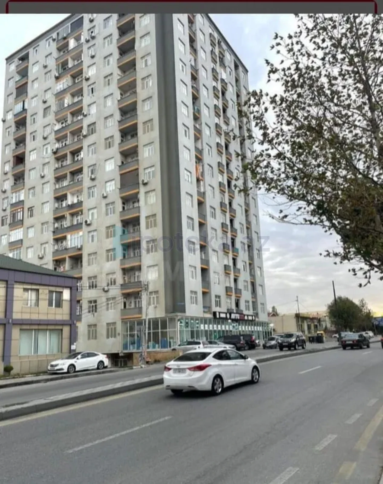 Satılır 3 otaqlı yeni tikili 77 m²