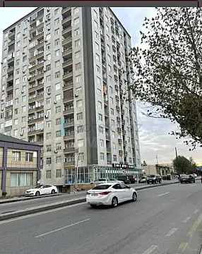 Satılır 3 otaqlı yeni tikili 77 m²