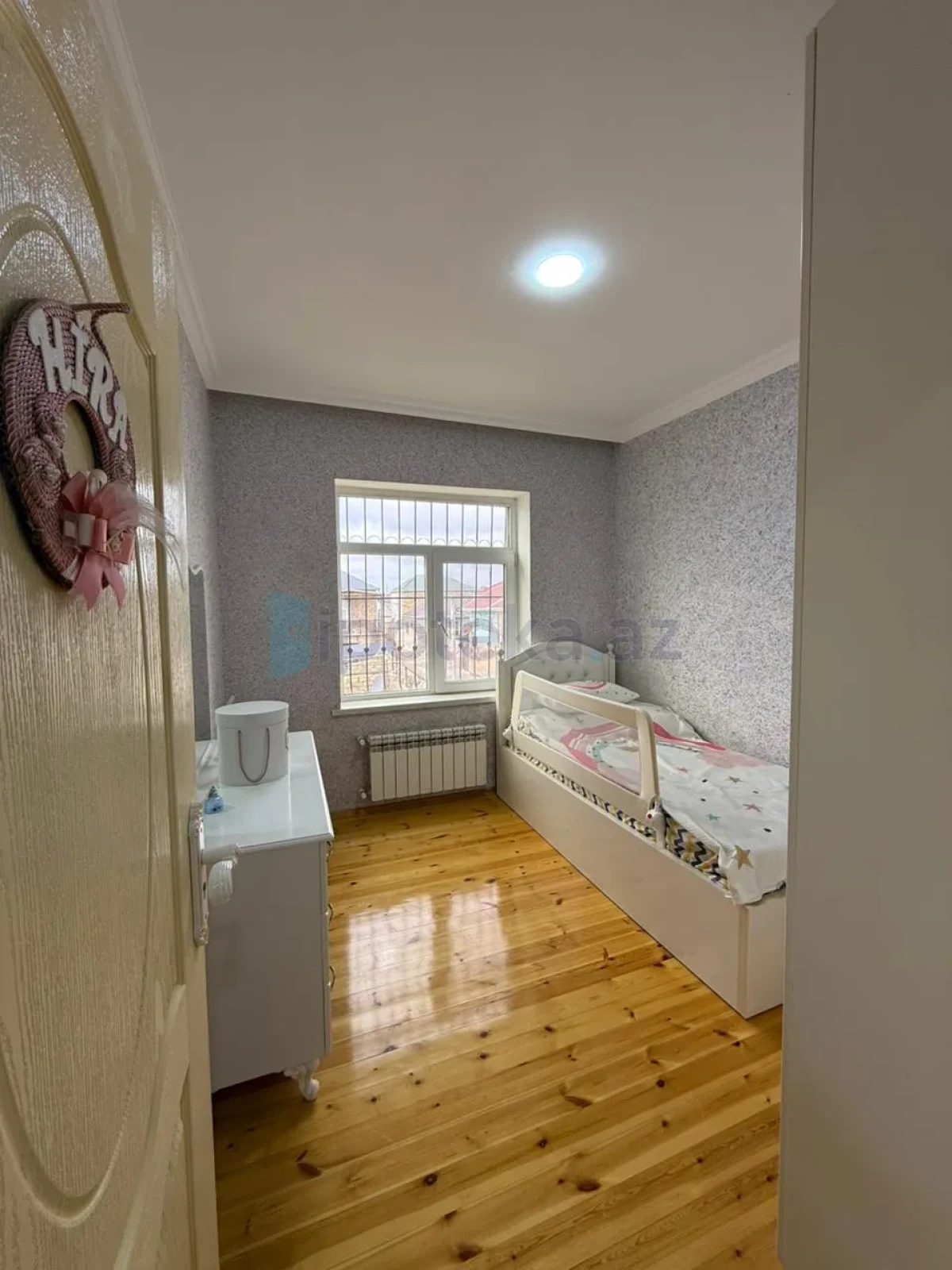 Satılır 4 otaqlı həyət evi 160 m²