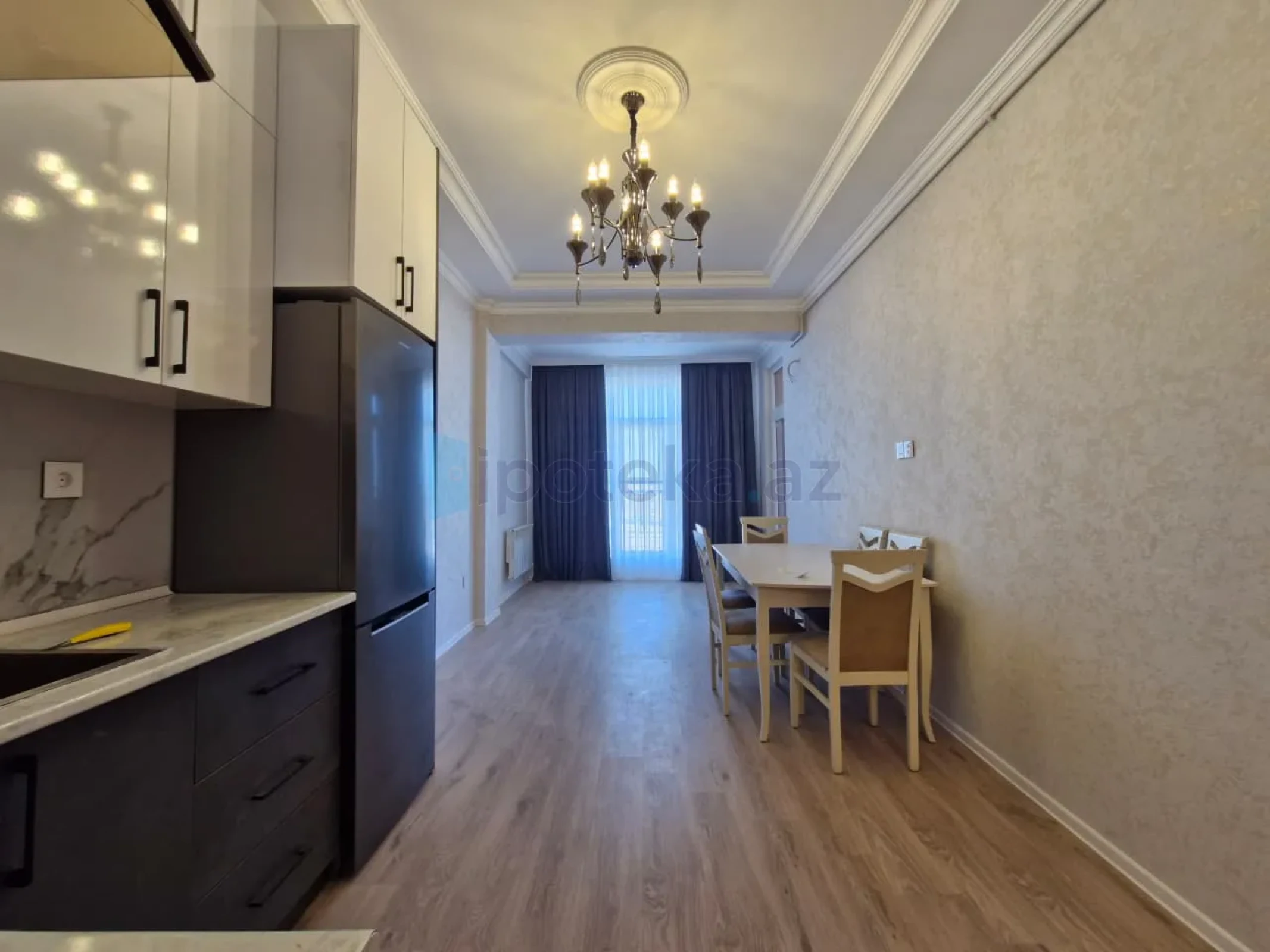 Satılır 2 otaqlı yeni tikili 60 m²