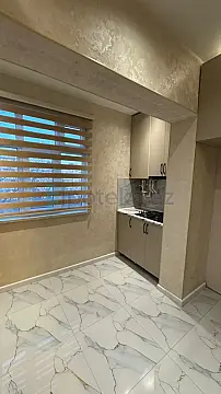 Satılır 2 otaqlı köhnə tikili 45 m²