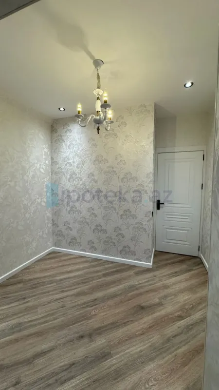 Satılır 2 otaqlı köhnə tikili 45 m²