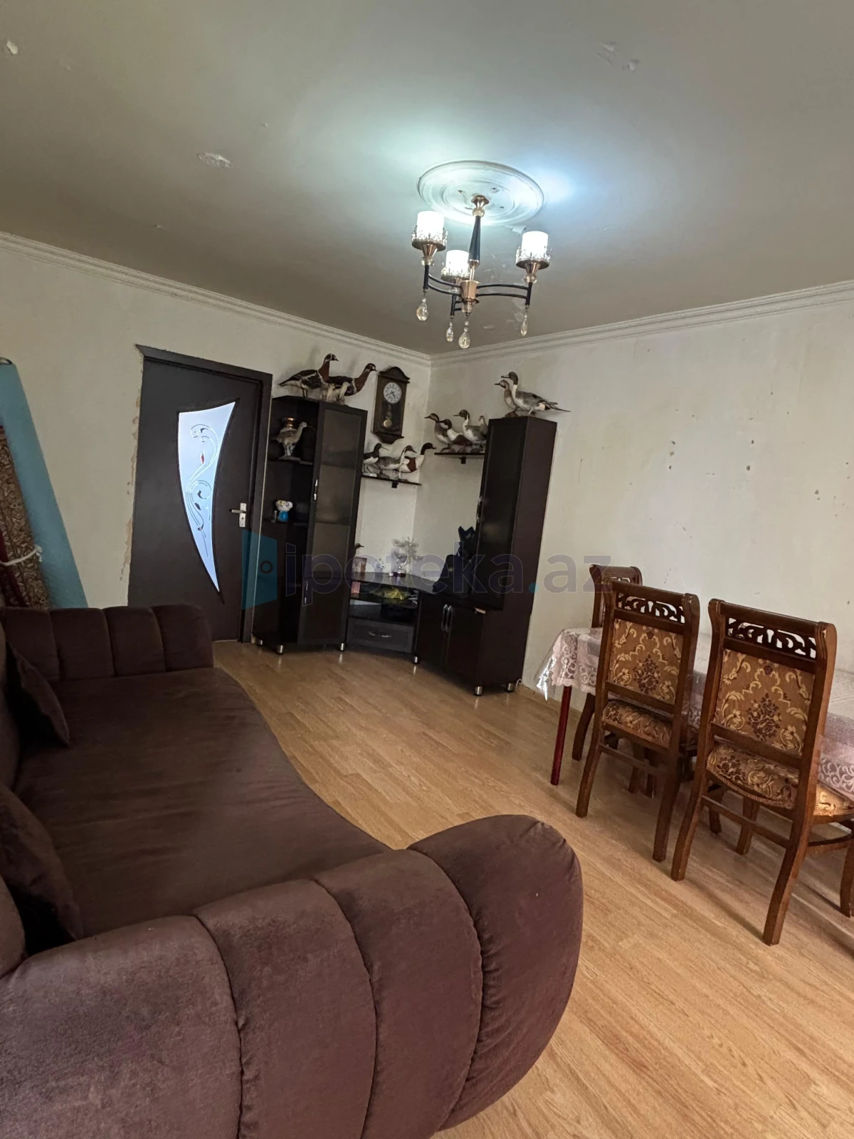 Satılır 3 otaqlı köhnə tikili 76 m²