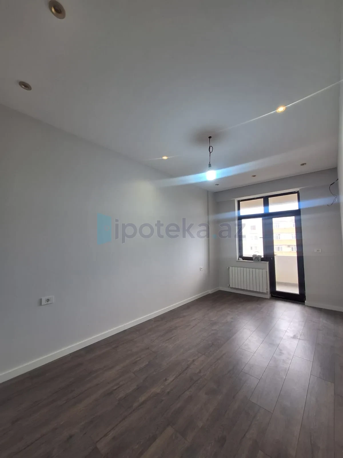 Satılır 2 otaqlı yeni tikili 66 m²