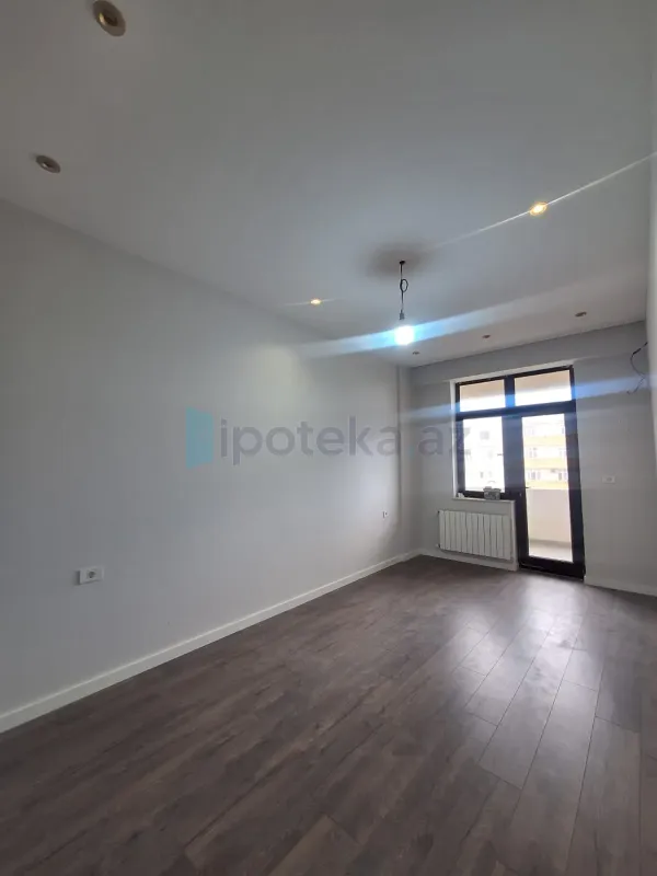 Satılır 2 otaqlı yeni tikili 66 m²