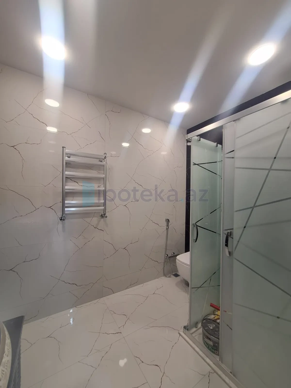 Satılır 2 otaqlı yeni tikili 66 m²