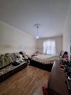 Satılır 3 otaqlı köhnə tikili 66 m²