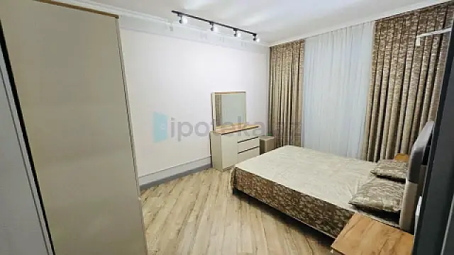 Satılır 2 otaqlı yeni tikili 82.5 m²