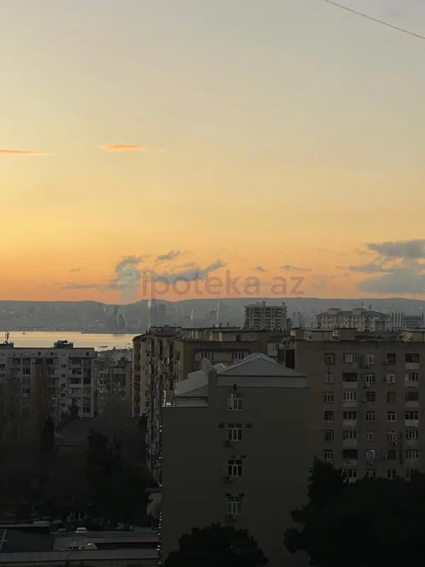 Satılır 2 otaqlı yeni tikili 55 m²