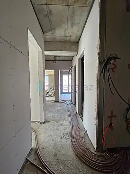 Satılır 3 otaqlı yeni tikili 88 m²