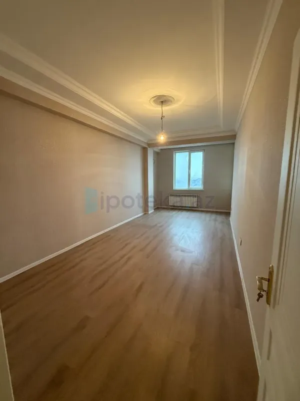 Satılır 2 otaqlı yeni tikili 64 m²