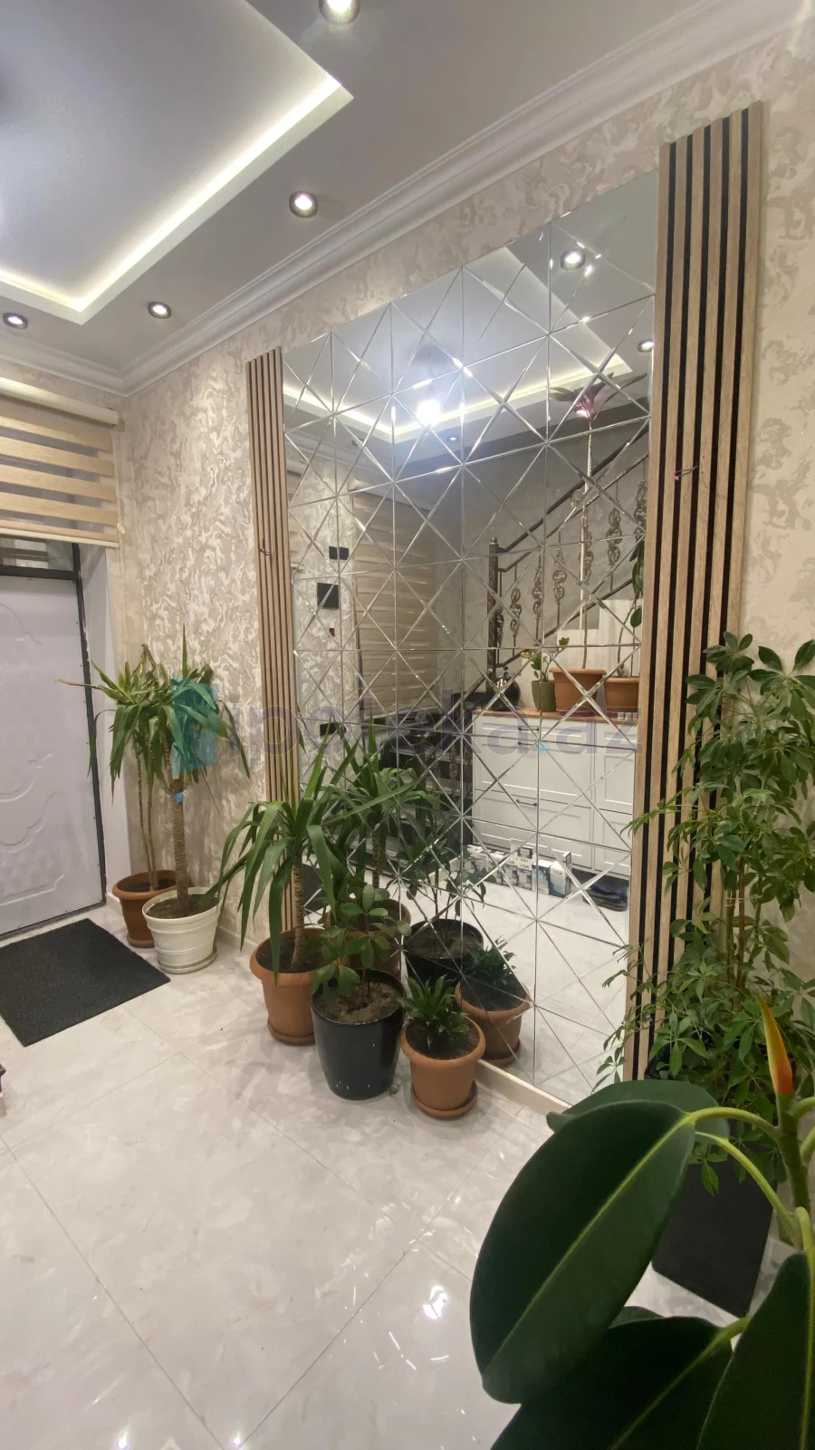 Satılır 4 otaqlı həyət evi 140 m²