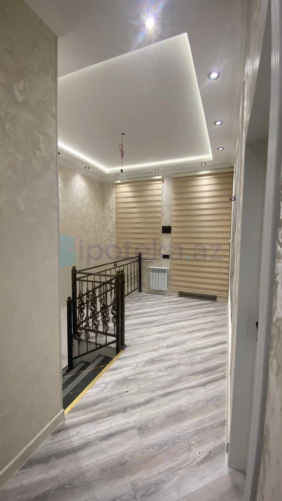 Satılır 4 otaqlı həyət evi 140 m²
