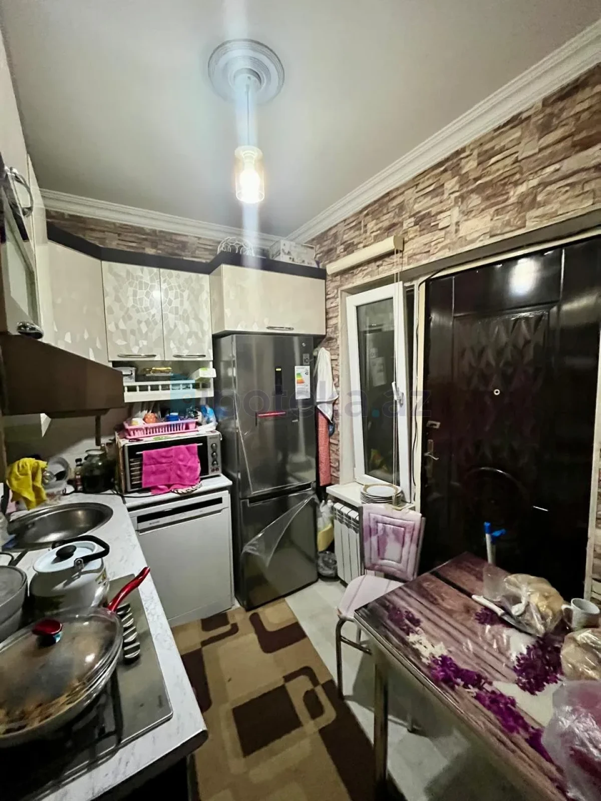 Satılır 2 otaqlı köhnə tikili 59.9 m²