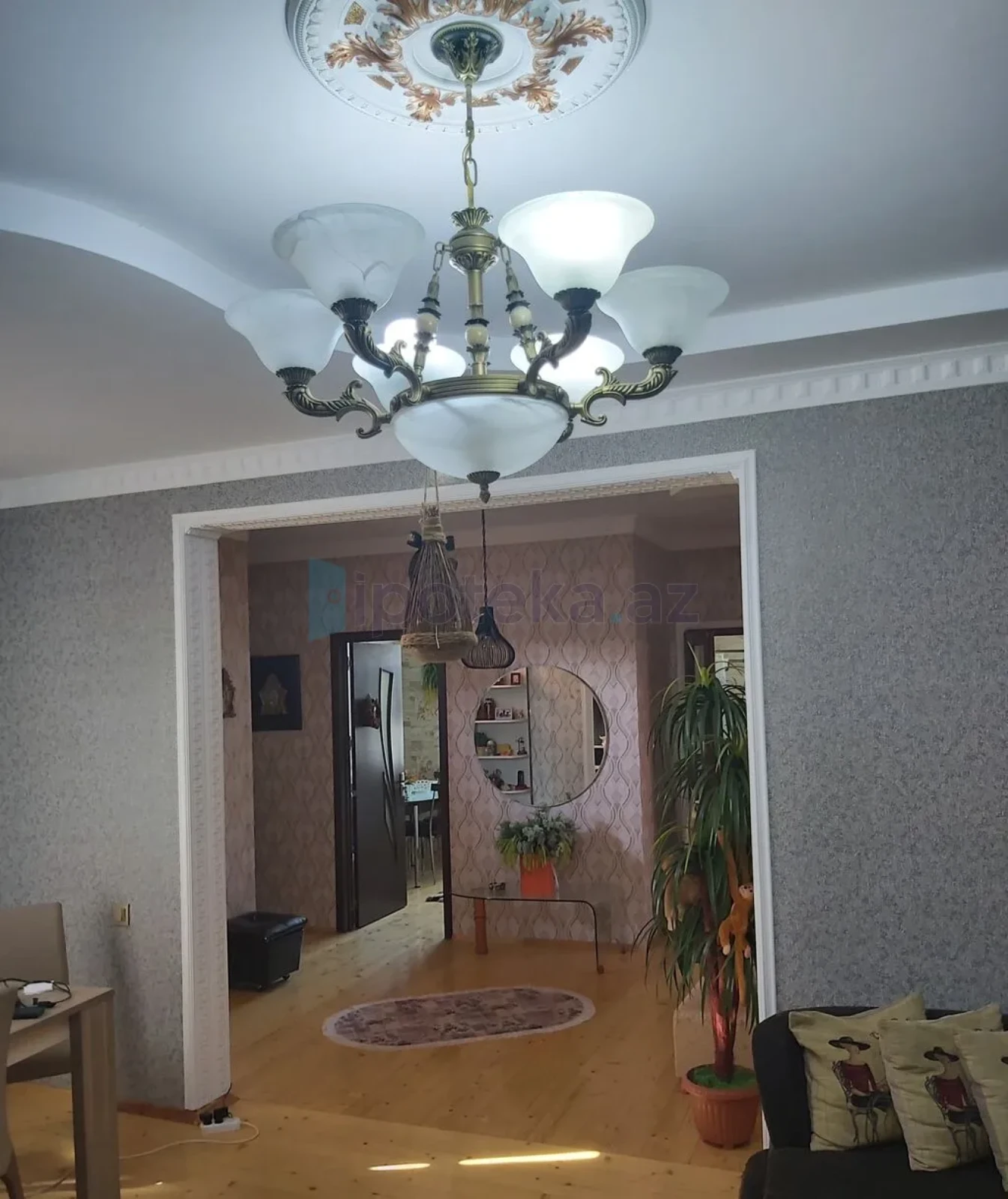 Satılır 2 otaqlı yeni tikili 53 m²