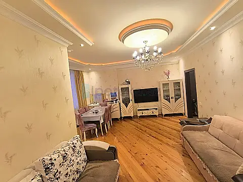 Satılır 3 otaqlı yeni tikili 100 m²