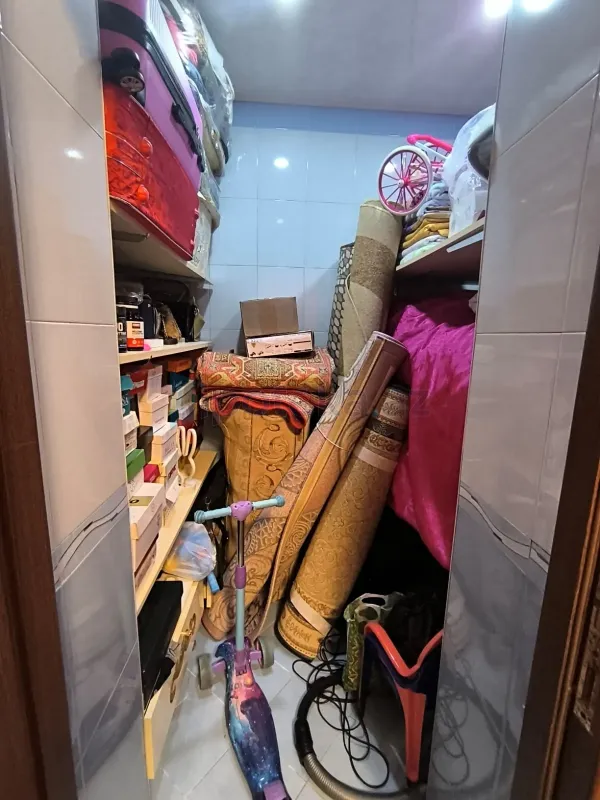 Satılır 3 otaqlı yeni tikili 100 m²