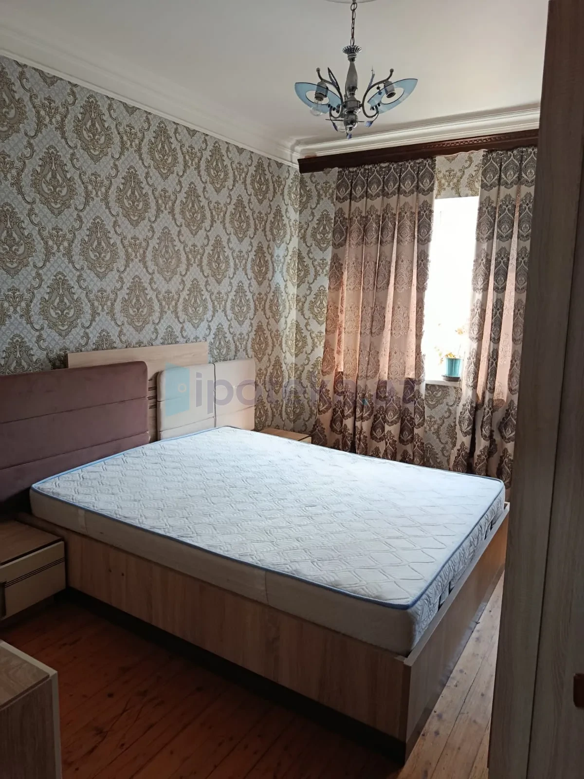 Satılır 3 otaqlı köhnə tikili 72 m²