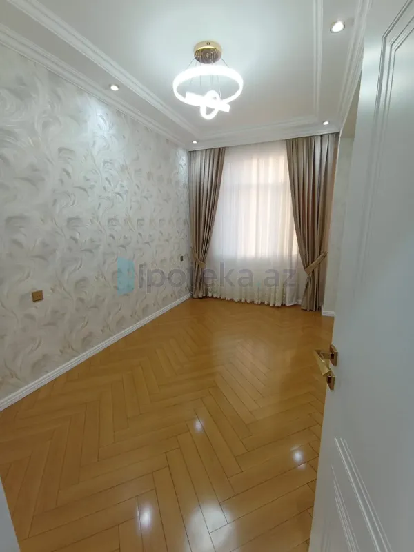 Satılır 2 otaqlı yeni tikili 65 m²