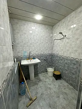 Satılır 2 otaqlı köhnə tikili 40 m²