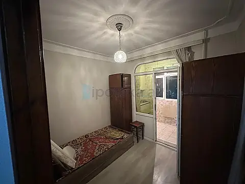 Satılır 2 otaqlı köhnə tikili 40 m²
