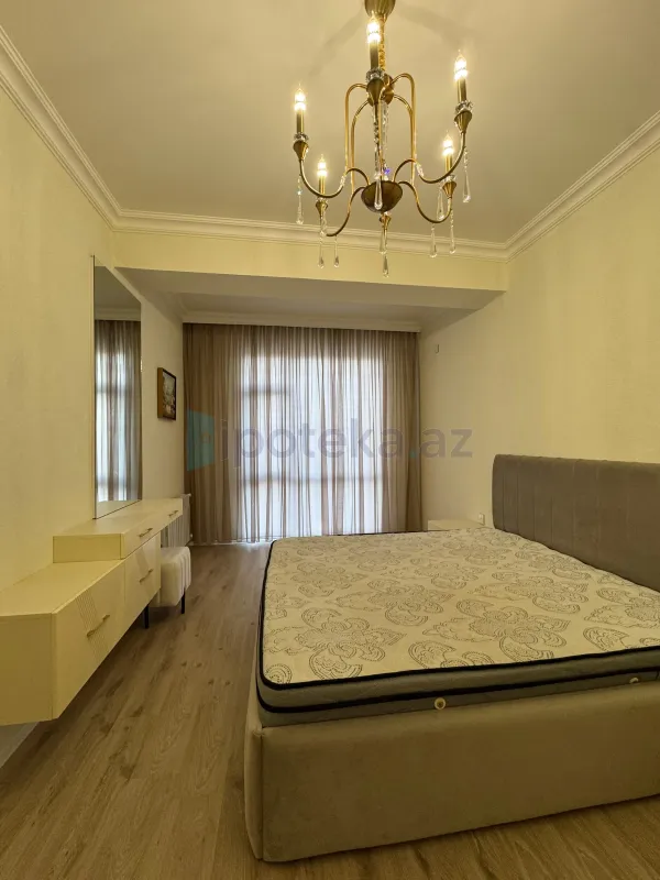 Satılır 3 otaqlı yeni tikili 95 m²